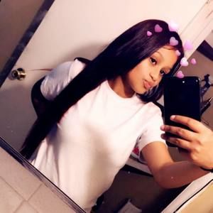 Meet your Posher, Mimi